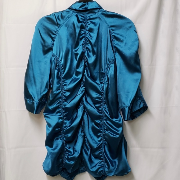 Beautiful Green Satin Gathered Blouse For Special Occasions (nwot) - Picture 2 of 5